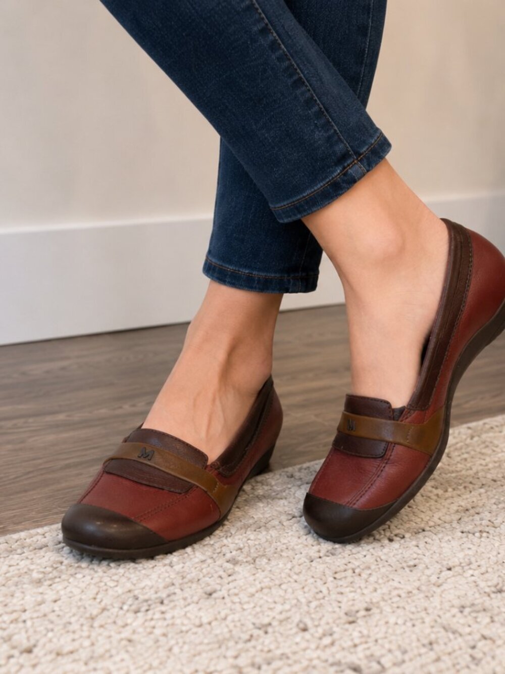 Merrell Plaza Moc Wedge Loafers Womens 6.5 Brown Leather Comfort Flats Slip On